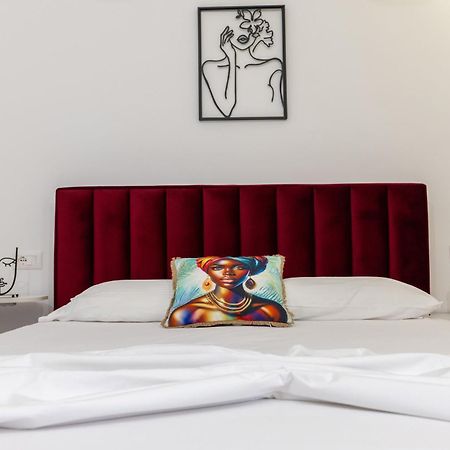 Al Mare Rooms Sarandë Buitenkant foto