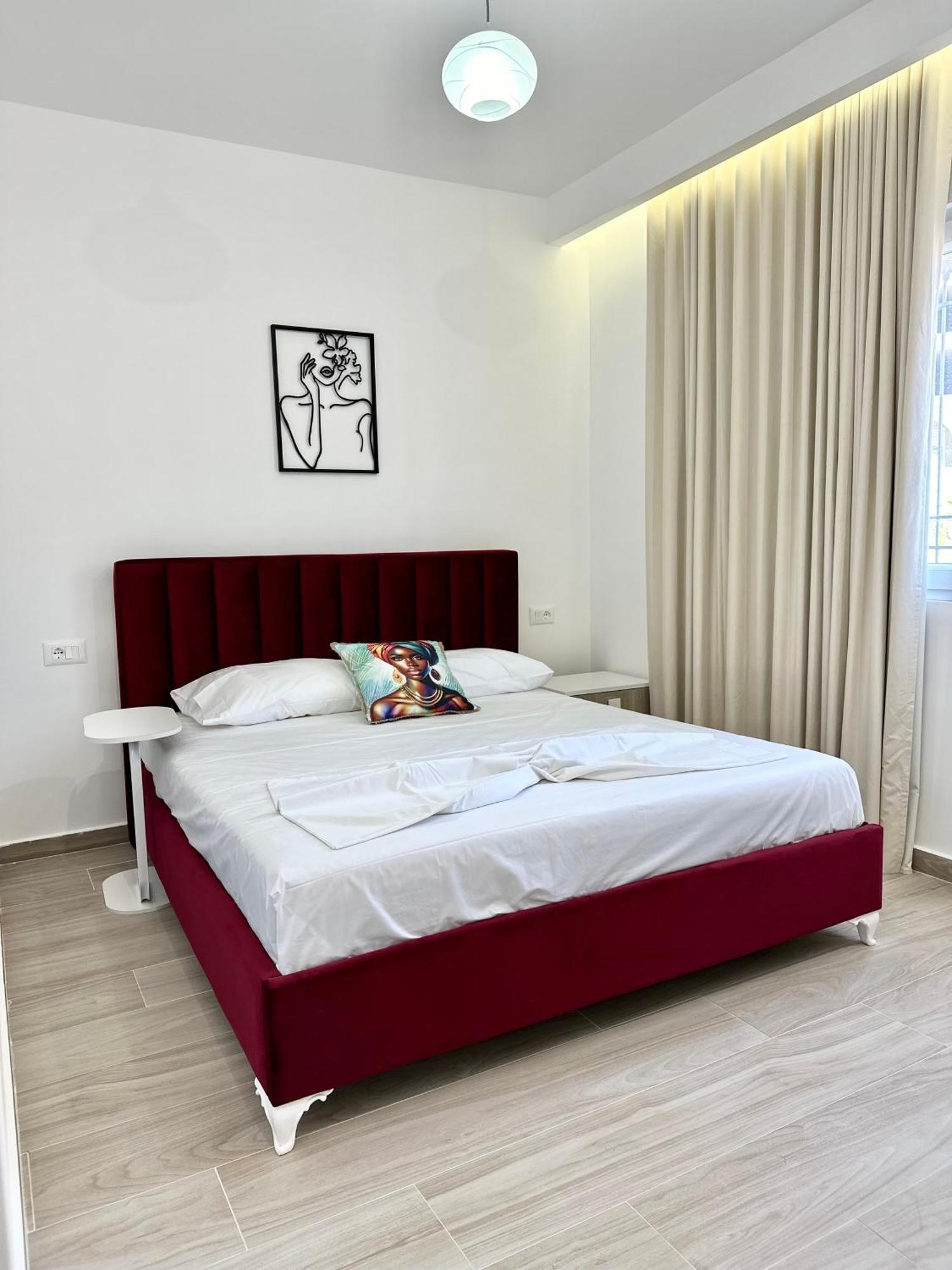 Al Mare Rooms Sarandë Buitenkant foto