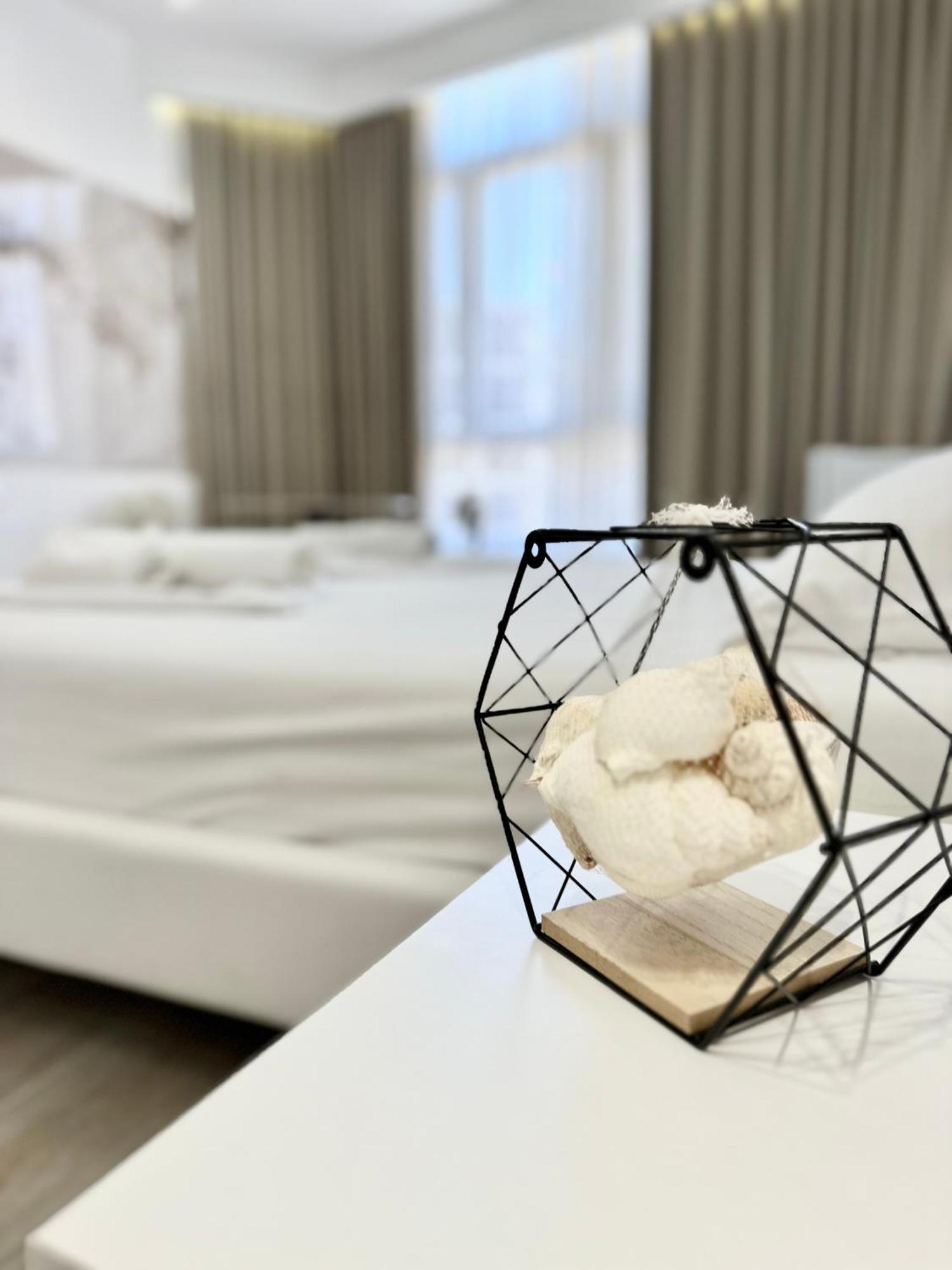 Al Mare Rooms Sarandë Buitenkant foto