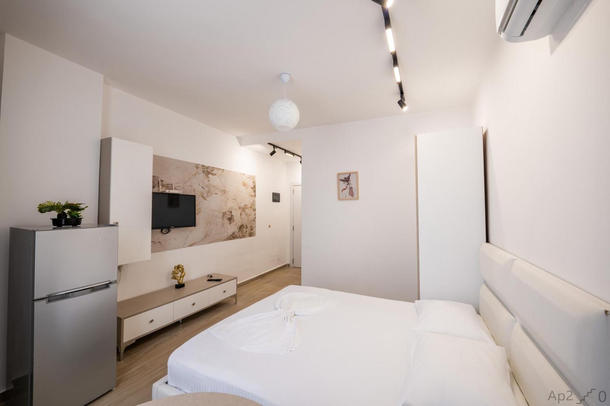 Al Mare Rooms Sarandë Buitenkant foto