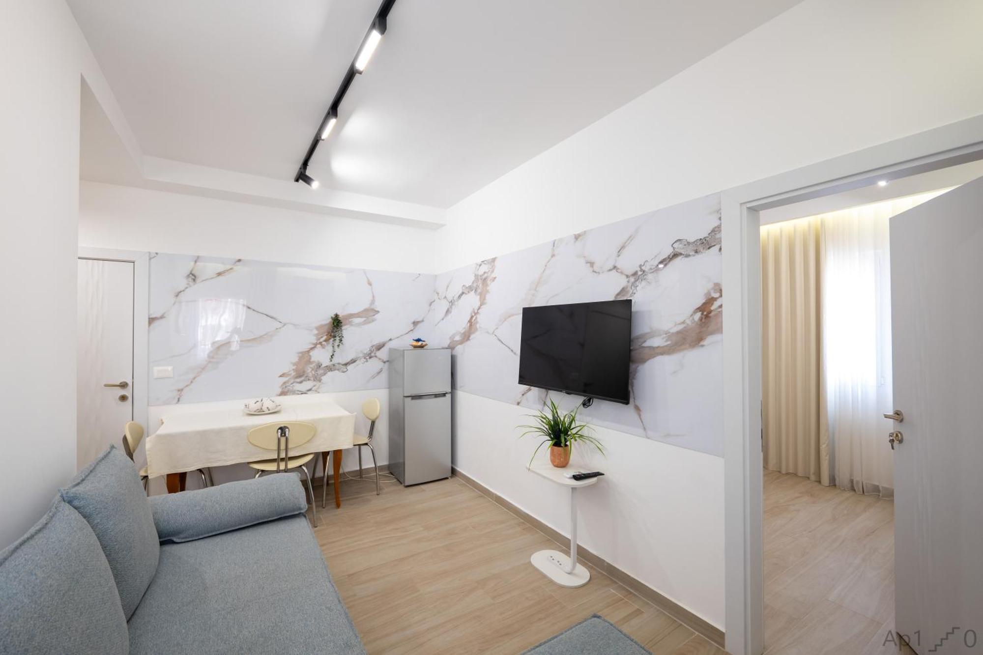 Al Mare Rooms Sarandë Buitenkant foto